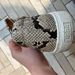 Old navy slip on shoes